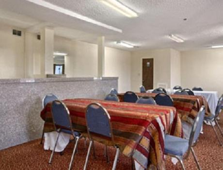 Park Hill Inn And Suites Oklahoma City Extérieur photo