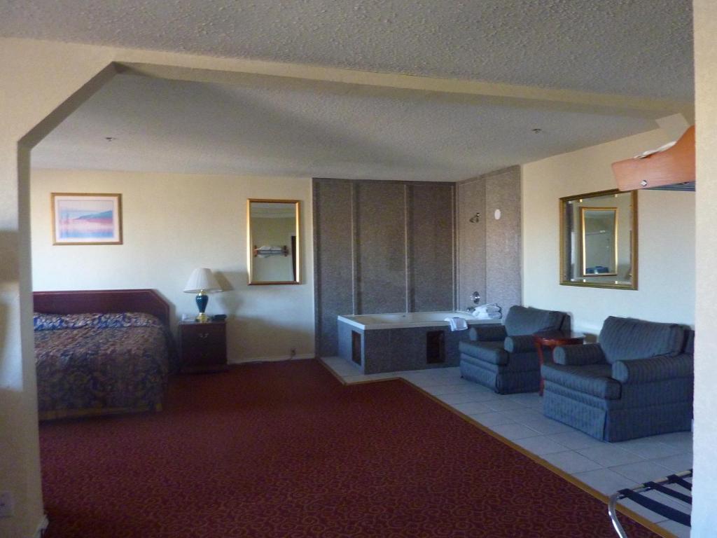 Park Hill Inn And Suites Oklahoma City Extérieur photo